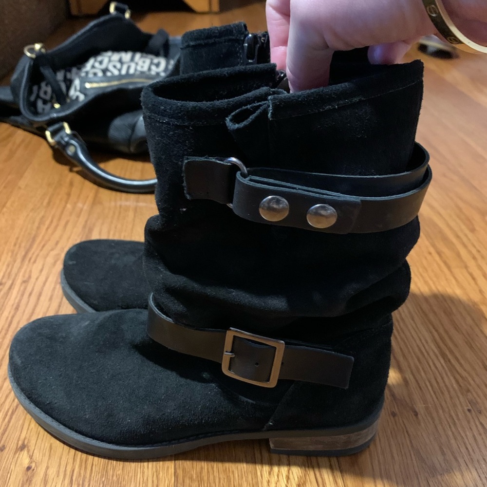 Eric Michael fleece lined boots suede boots